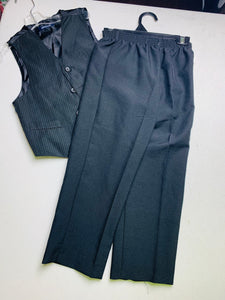 Resell Vest (pinstripe) & Pants 4/5  🧵
