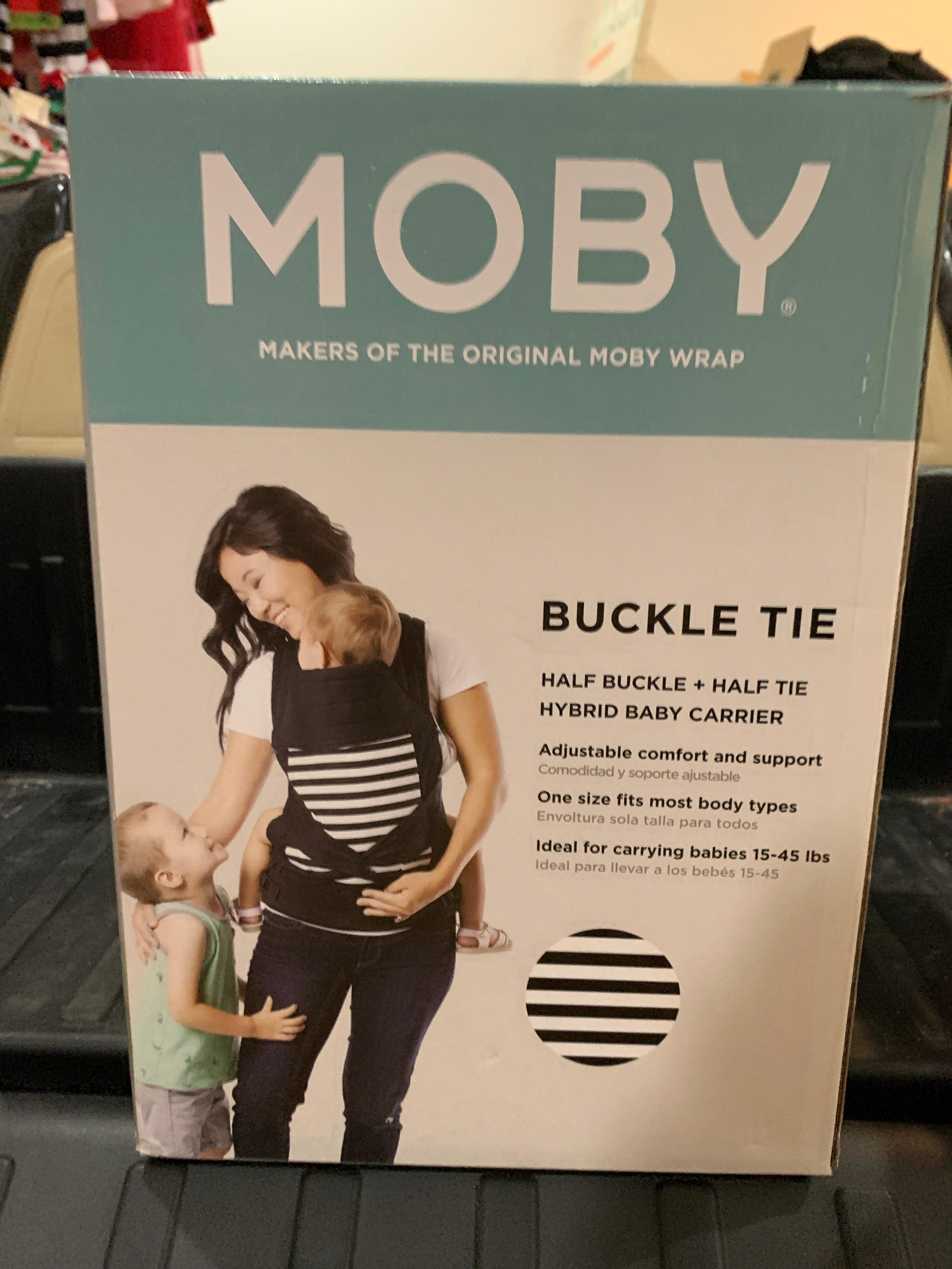 Moby buckle tie